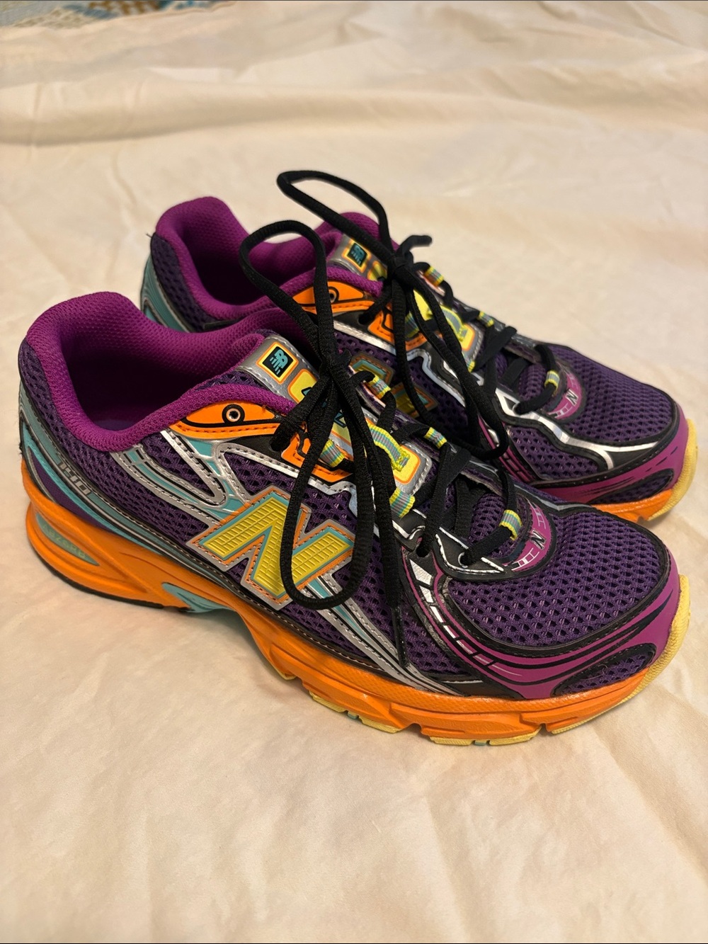 New Balance 740 Concord Grape Sun Glow U740MC2 Men’s Size 6/women’s 7.5